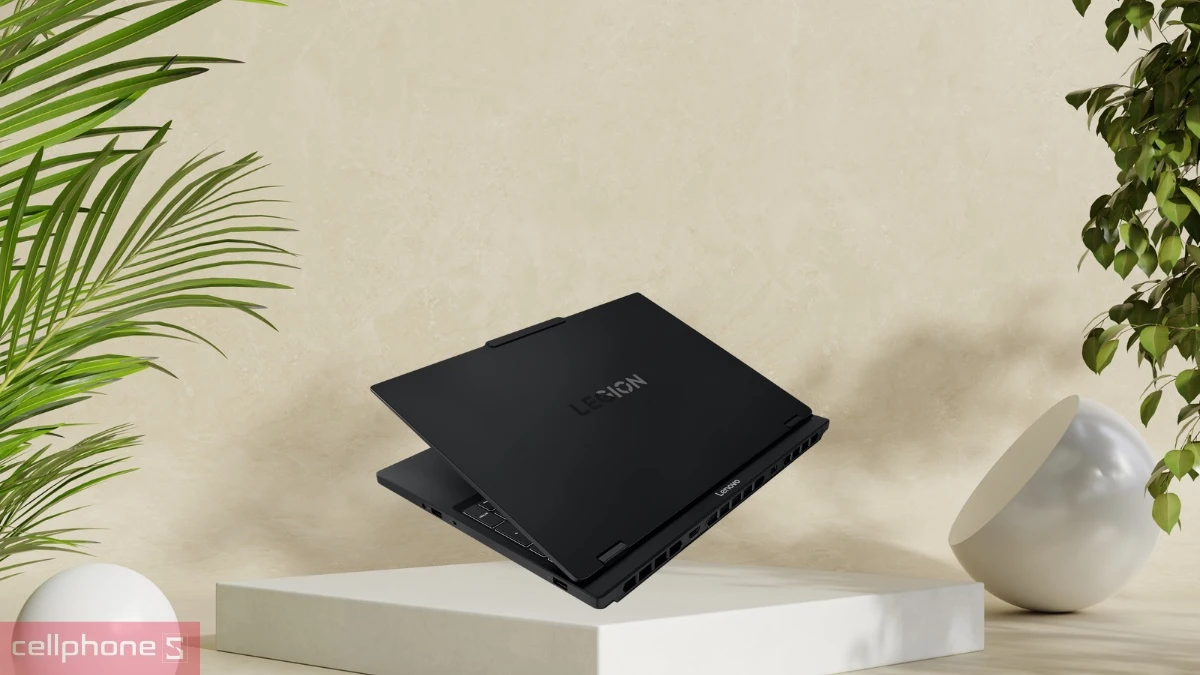 Lenovo Legion 5 15IAX10 83F0003CVN sở hữu RAM 32GB