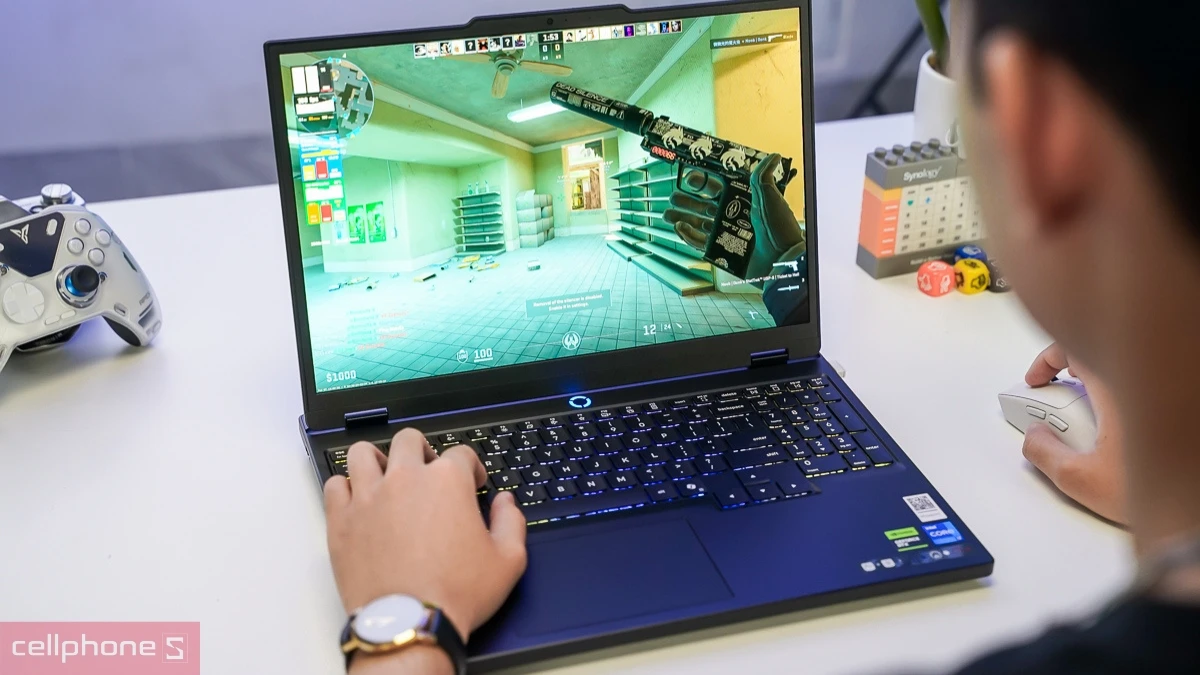 AI trên laptop Lenovo Legion 5 15IRX10 83LY004GVN
