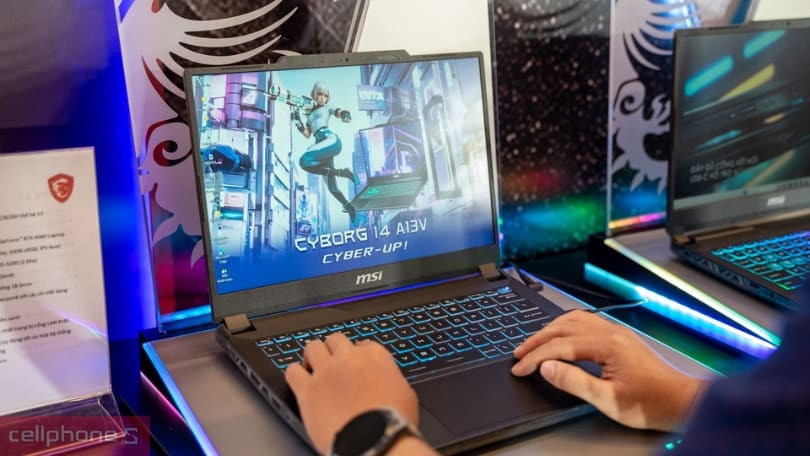 Bàn phím laptop MSI Cyborg