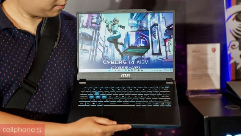 Laptop MSI Cyborg 14