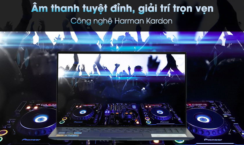 Âm thanh chất lượng với công nghệ khuếch đại Harman Kardon