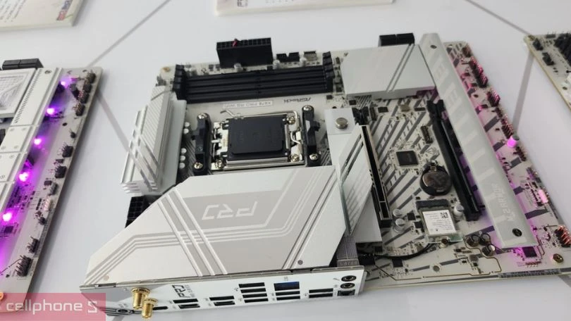 Thiết kế mainboard Asrock X870 Pro RS Wifi D5