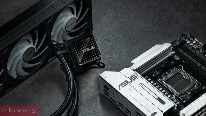 Làm mát êm ái với bộ tản nhiệt và ASUS Fan Xpert 4 chuyên nghiệp
