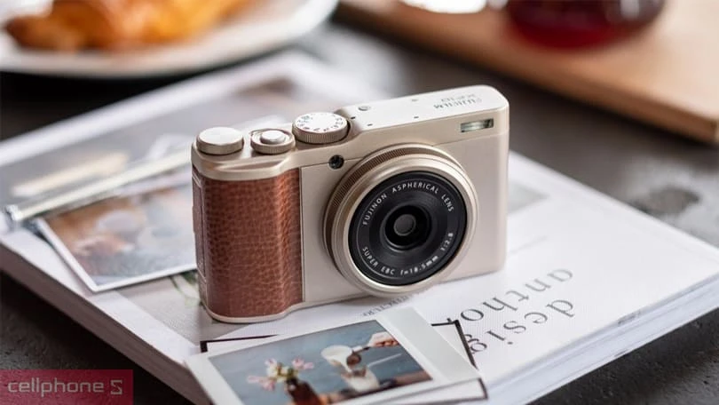 Ống kính chất lượng cao của máy ảnh Fujifilm