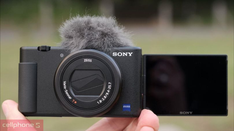 Máy ảnh kỹ thuật số Sony hỗ trợ công nghệ lấy nét tự động ưu việt