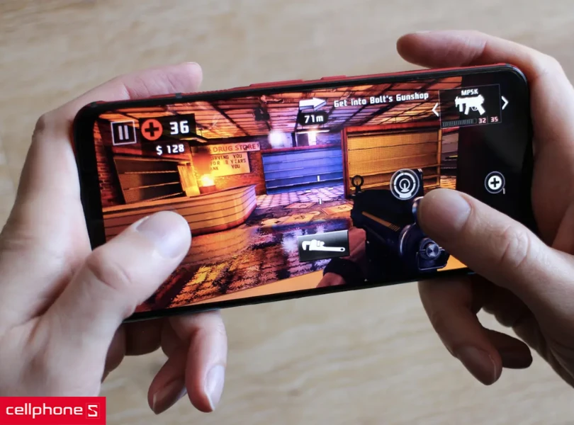 Trải nghiệm chơi game cực đã với màn hình OLED 6.8 inches  