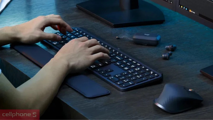 Combo bàn phím MX Keys S + chuột Logitech MX Master 3S - Hiệu suất cao, làm việc thoải mái