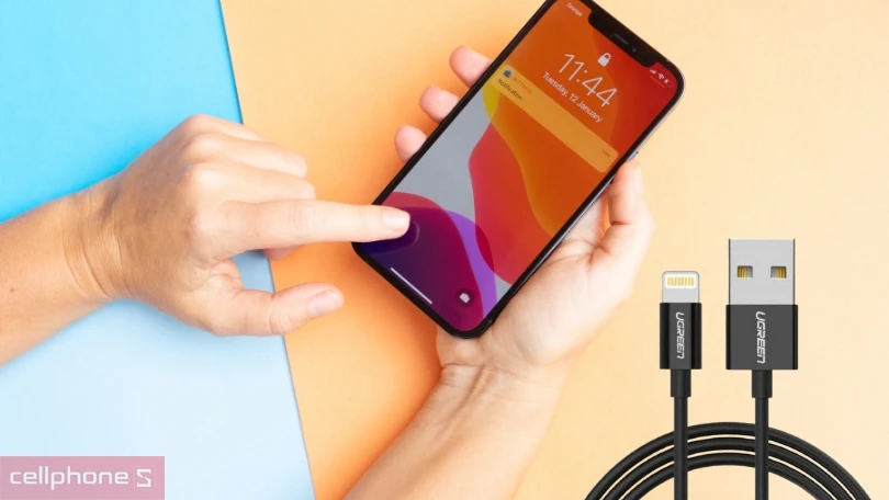 Cáp sạc nhanh Ugreen USB A To Lightning MFI US155 1m - Tương thích hầu hết các thiết bị iPhone, iPad