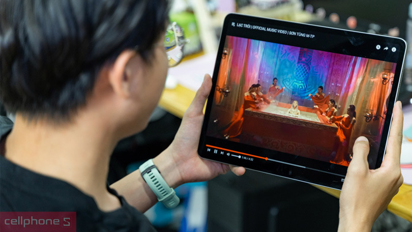 Dịch vụ tận tâm, bảo đảm quyền lợi của dịch vụ bảo hành CareS iPad Pro 12.9 inch Gen 5