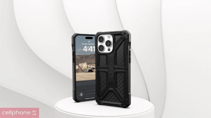 Ốp lưng iPhone 15 Pro Max UAG Monarch Carbon Fiber- Chống trầy xước khi sử dụng