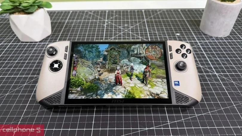 Máy chơi game MSI Claw 8 AI Plus A2VM-079VN - Hiệu năng và thiết kế ấn tượng