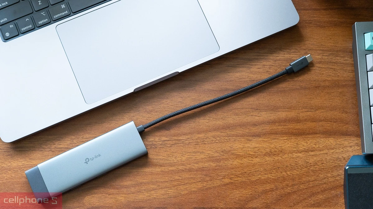 Hub chuyển đổi Tp-Link 7 trong 1 UH7020C – Kết nối linh hoạt, hỗ trợ sạc nhanh và xuất hình sắc nét