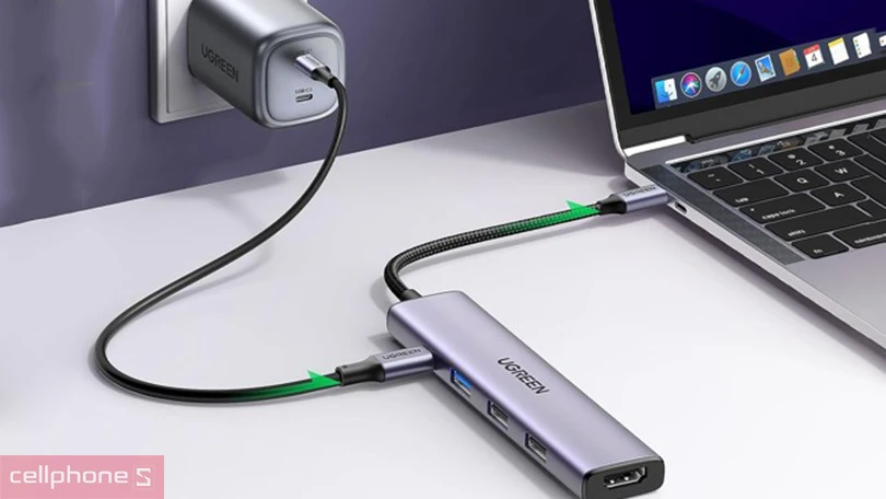 Thiết kế Ugreen USB-C to 2 USB-A 2.0+ USB-A 3.0+HDMI+PD hỗ trợ 4K 15495 