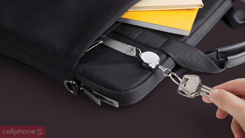 Túi chống sốc UniQ Stockholm Protective Nylon Messenger 16 inch