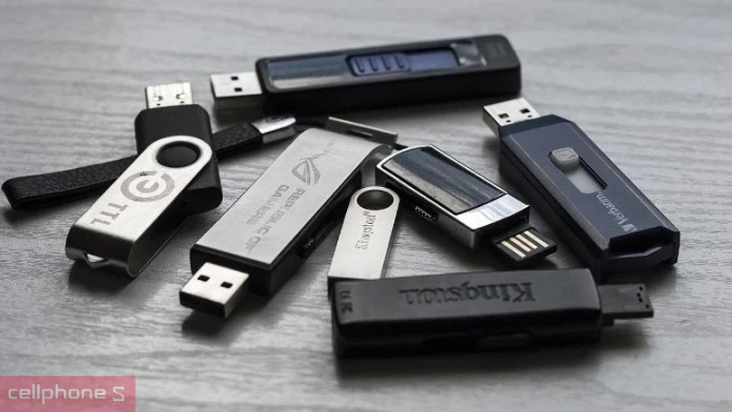 Thẻ nhớ, USB có những ưu điểm nổi bật nào?