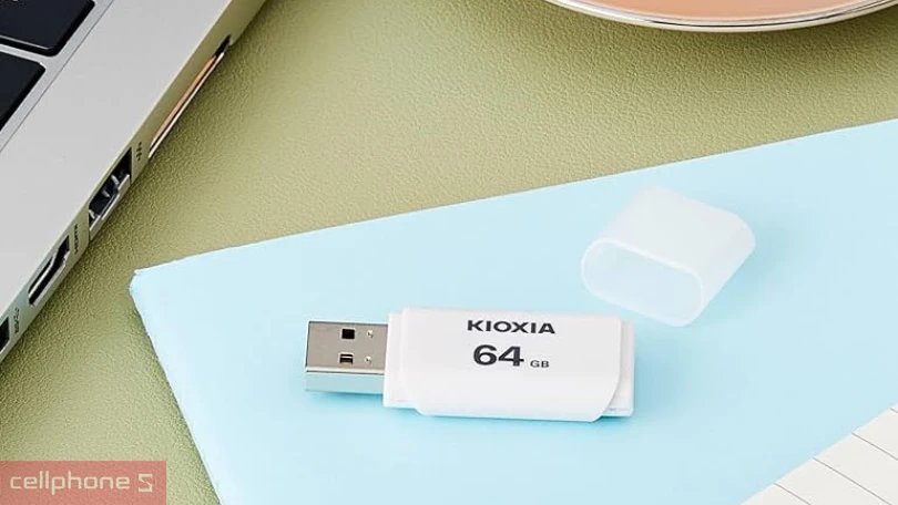 Khả năng tương thích của USB 2.0 Kioxia Transmemory U202 64GB