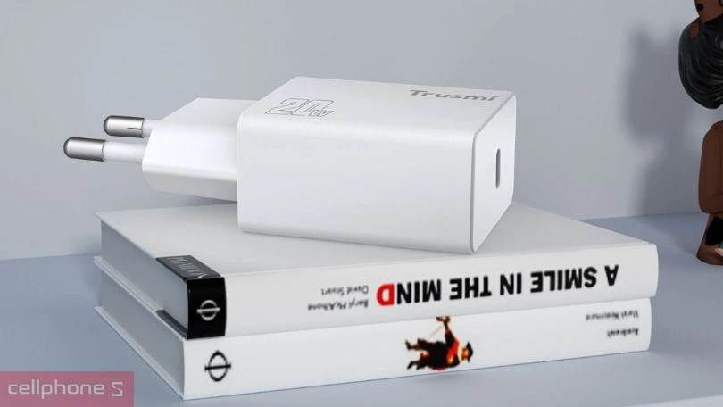 Thiết kế Củ sạc Trusmi Type-C PD 20W kèm cáp Type-C to Lightning 20W EU