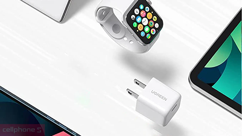 Đánh giá Củ sạc nhanh iPhone Ugreen 70293 PD 18W kèm cáp Type-C to Lightning MFI 1M