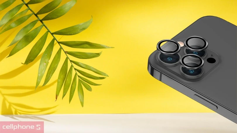 Đánh giá thiết kế Miếng dán bảo vệ camera iPhone 14 Pro/14 Pro Max Uniq viền màu