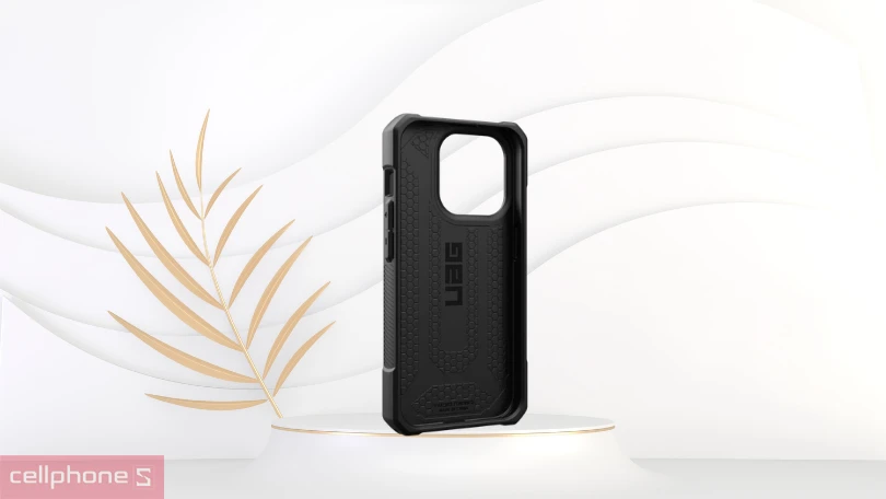 Ốp lưng iPhone 15 Pro UAG Chống Sốc Monarch Carbon Fiber – Thiết kế siêu ngầu, bảo vệ siêu đỉnh