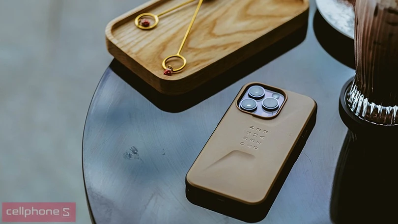 Đánh giá Ốp lưng iPhone 14 Plus Uag chống sốc Civilian