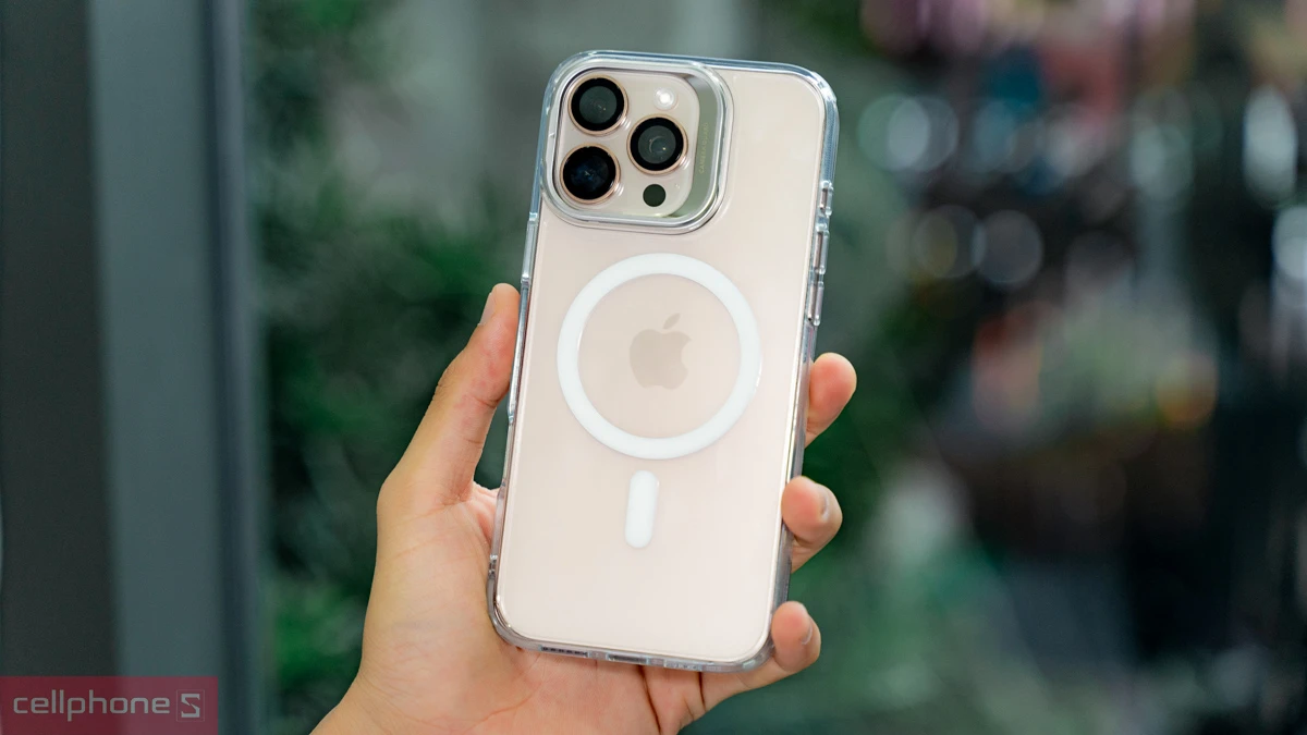 Màu sắc và thiết kế