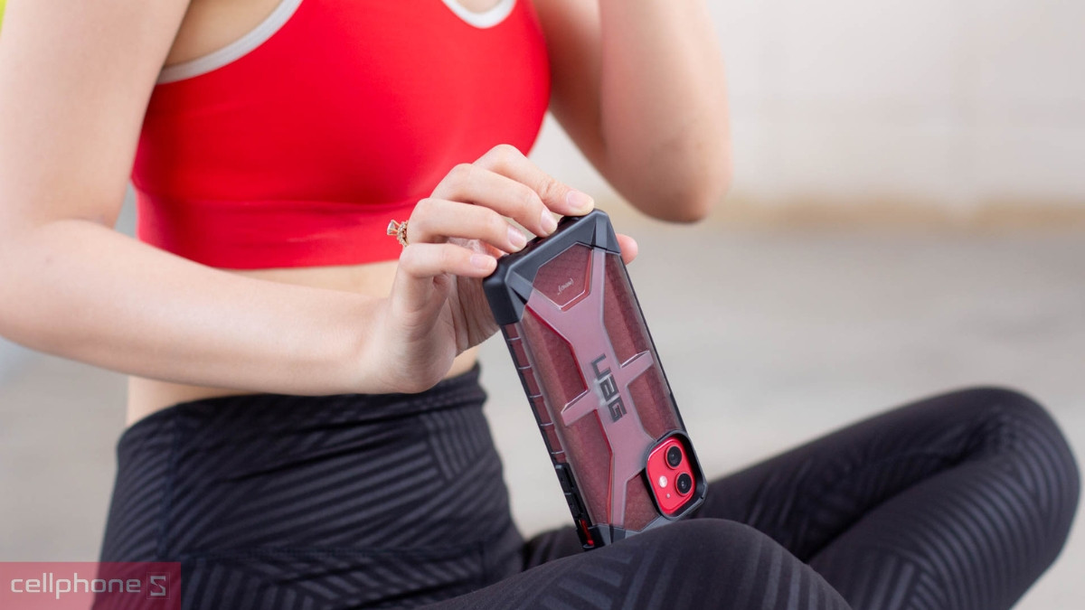 Ốp lưng UAG Plasma
