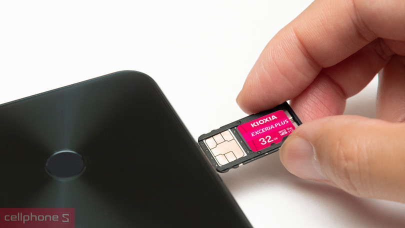 Dung lượng thẻ nhớ MicroSD Kioxia Exceria Plus CL10 UHS-I U3 V30 4K A1 Adapter 32GB