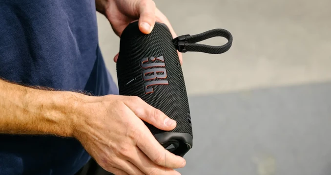 Loa Bluetooth JBL Charge 6 - 25