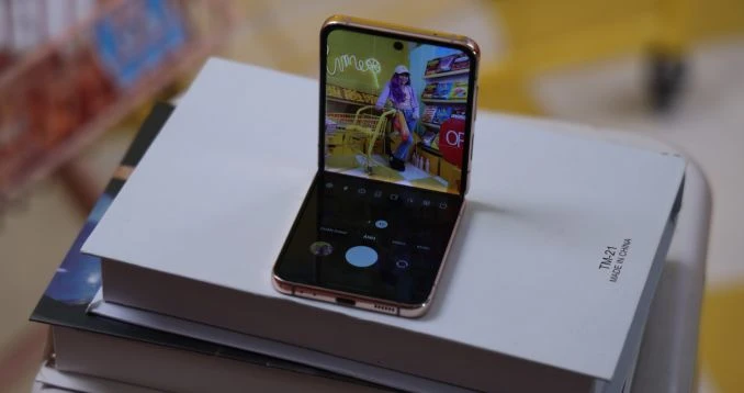 Samsung Galaxy Z Flip 4 | Chính hãng giá rẻ, trả góp 0%