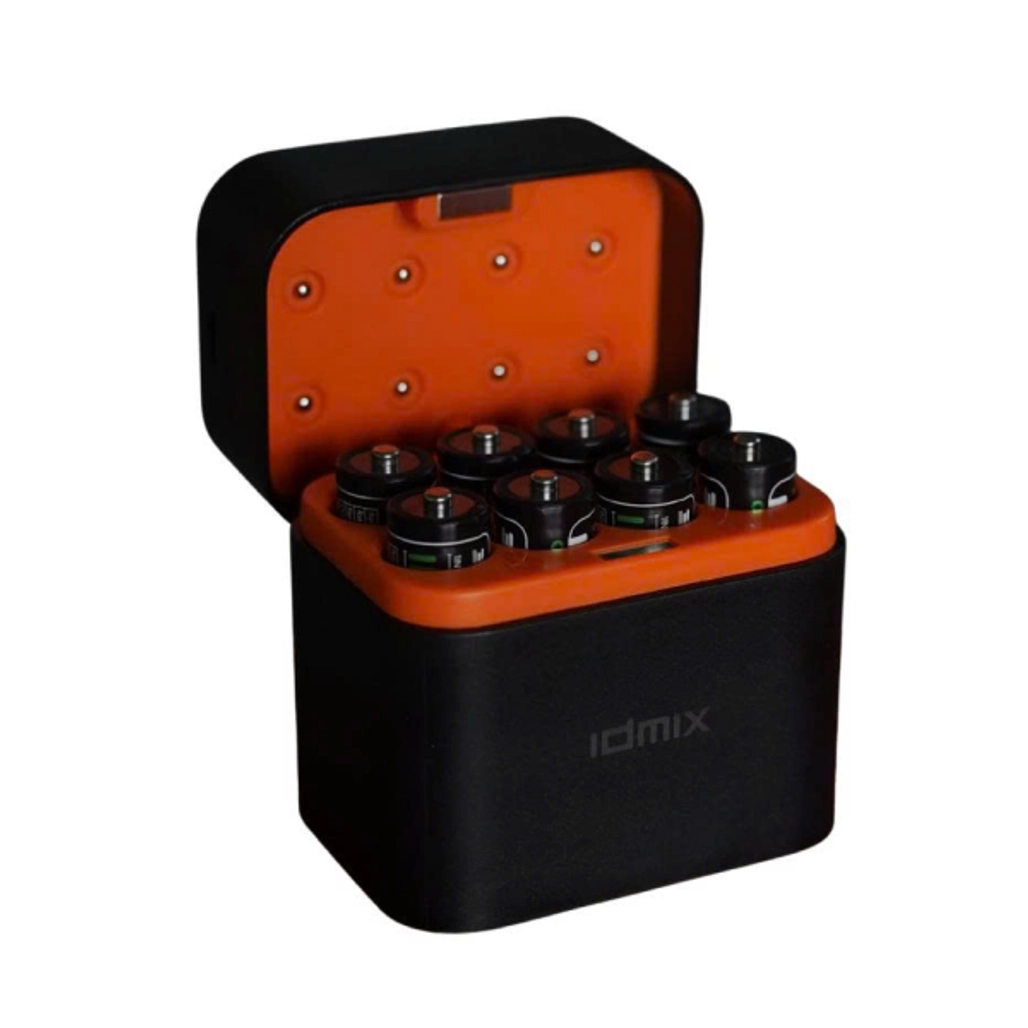 bộ hộp sạc idmix 8 viên pin aa 3000mwh có thể sạc lại 2a08