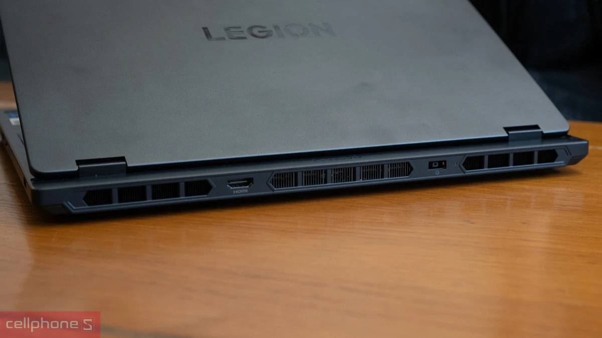 Bộ nhớ RAM, ổ cứng của laptop Lenovo Legion 5 15IRX10 83LY004JVN