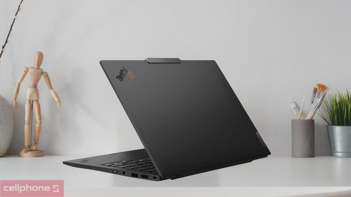 Thiết kế laptop Lenovo ThinkPad X1 Carbon Gen 13 Aura Edition 21NX0039VN