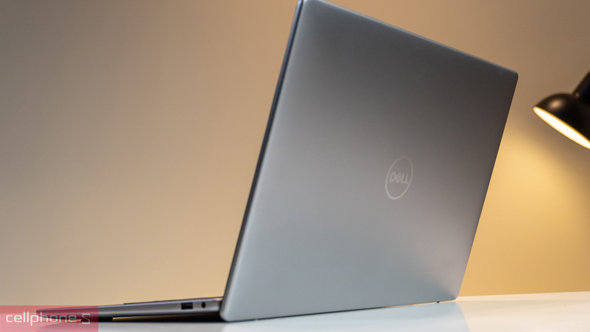 Laptop Dell 14 inch giá bao nhiêu tiền