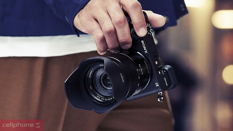 Khả năng quay chụp của máy ảnh kỹ thuật số Sony ILCE-6400K + Ống kính Power Zoom 16-55MM II