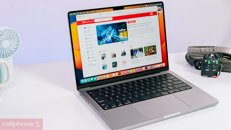 Macbook Pro 16 inch giá bao nhiêu tiền