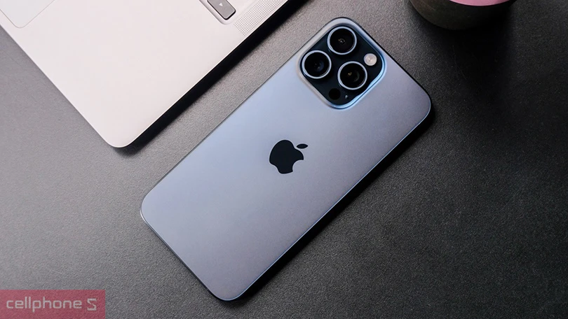 iPhone 15 Pro