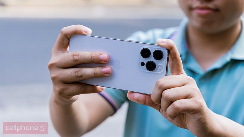 Ưu đãi từ rất nhiều ngân hàng Khi giao dịch lúc mua iPhone 14 series
