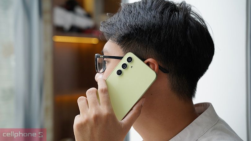 Điện thoại Samsung Galaxy A54 5G - Thiết kế đột phá và thời thượng