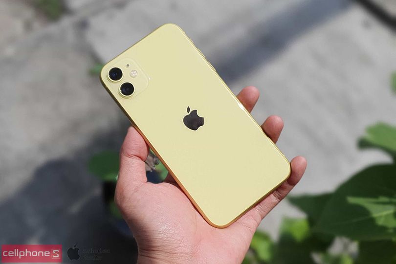 iPhone 11 màu vàng