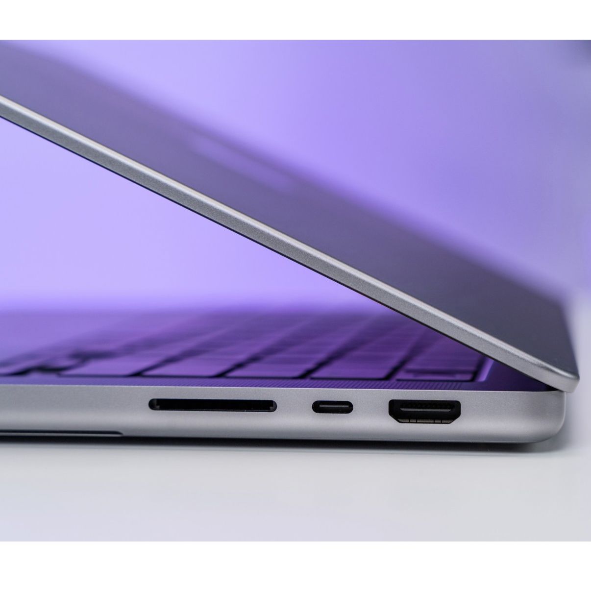 Macbook Pro 14 inch 2021 (M1 Pro) Đã kích hoạt - Thu cũ lên đời giá tốt