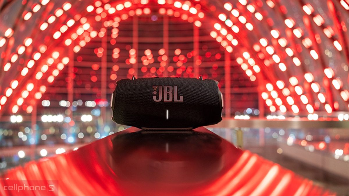 Giá loa JBL là bao nhiêu