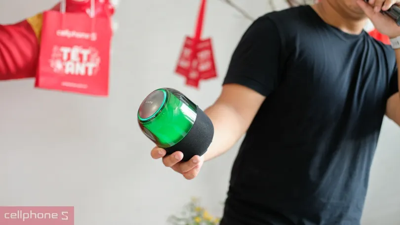 Lý do bạn nên mua Loa di động tại CellphoneS