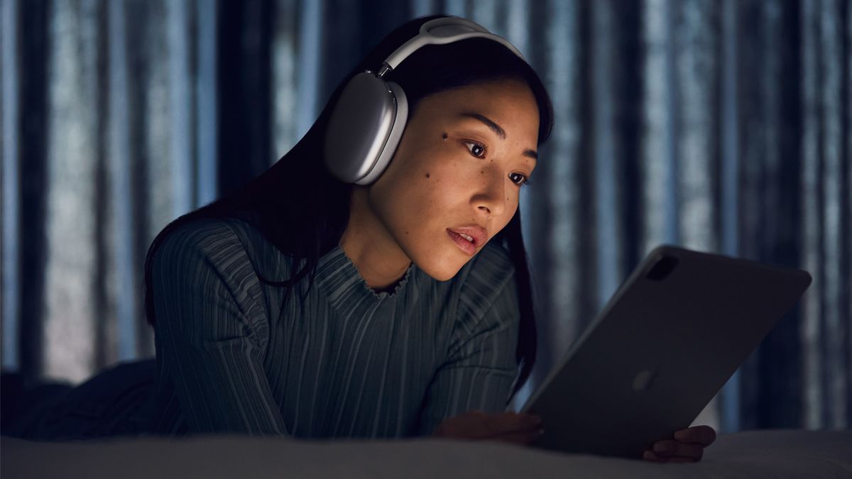 AirPods Max (over-ear cao cấp)
