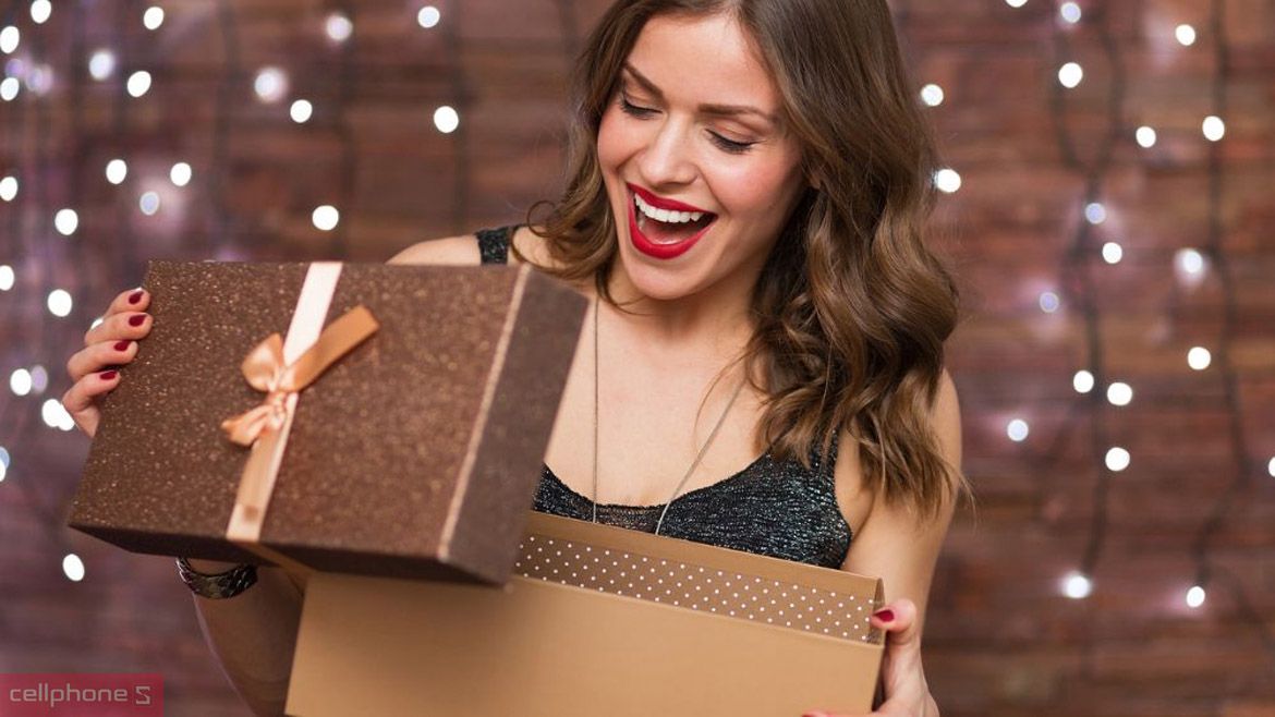 Tổng hợp lời chúc khi tặng quà 8/3 cho chị gái