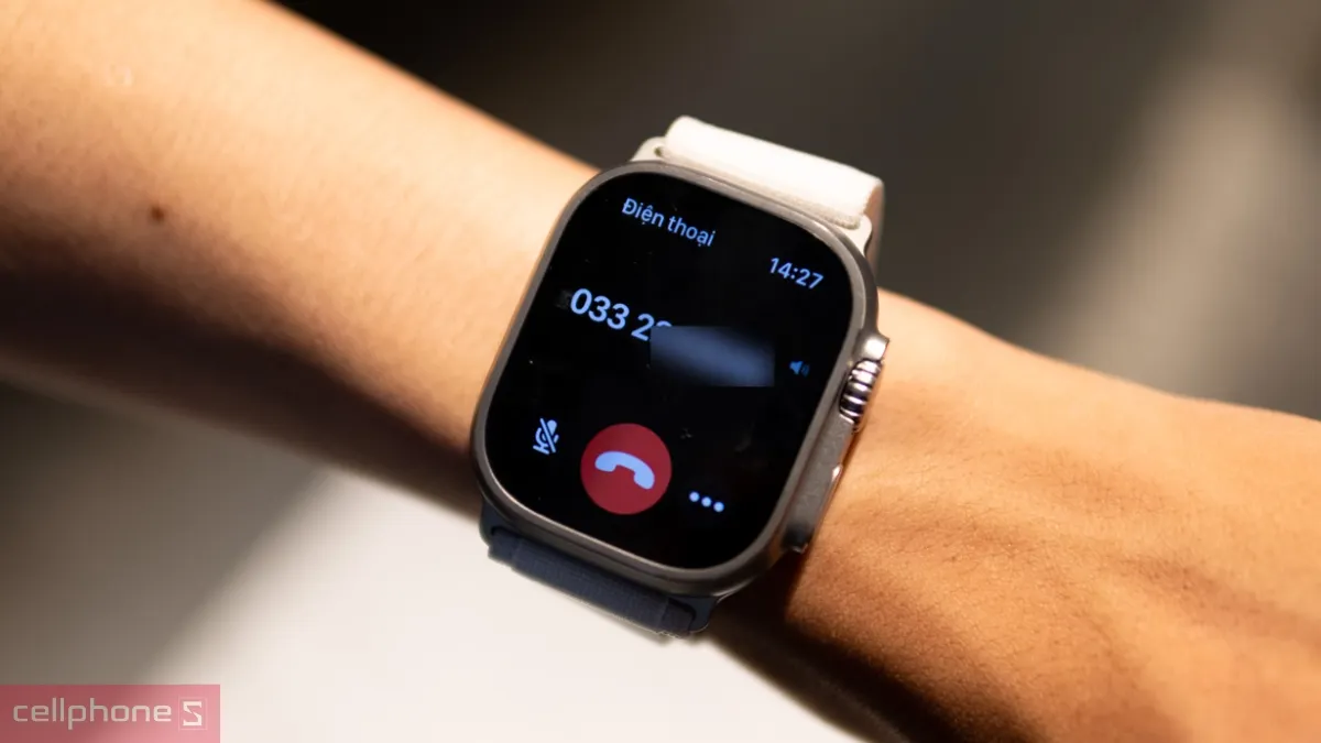 Test cảm biến nhịp tim và loa mic trên Apple Watch cũ trước khi mua