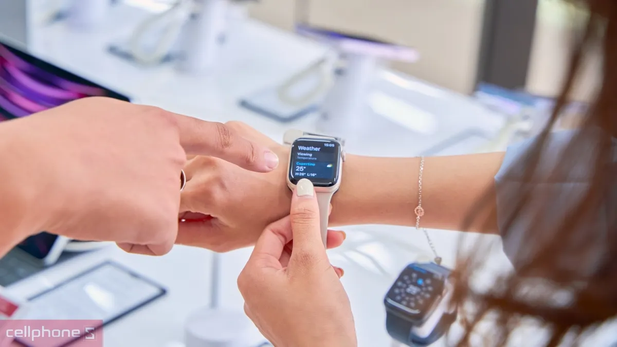 Apple Watch cũ tại CellphoneS được kiểm định kỹ lưỡng qua nhiều bước