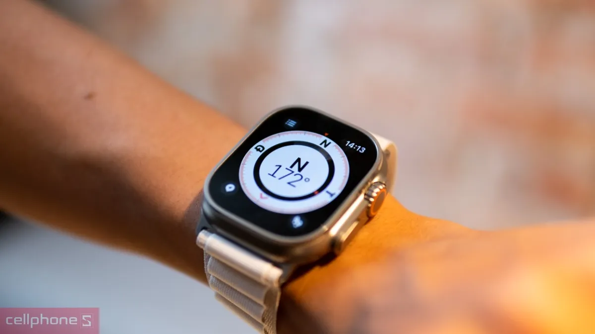 Apple Watch Ultra cũ nổi bật với thiết kế bền bỉ và tính năng chuyên nghiệp