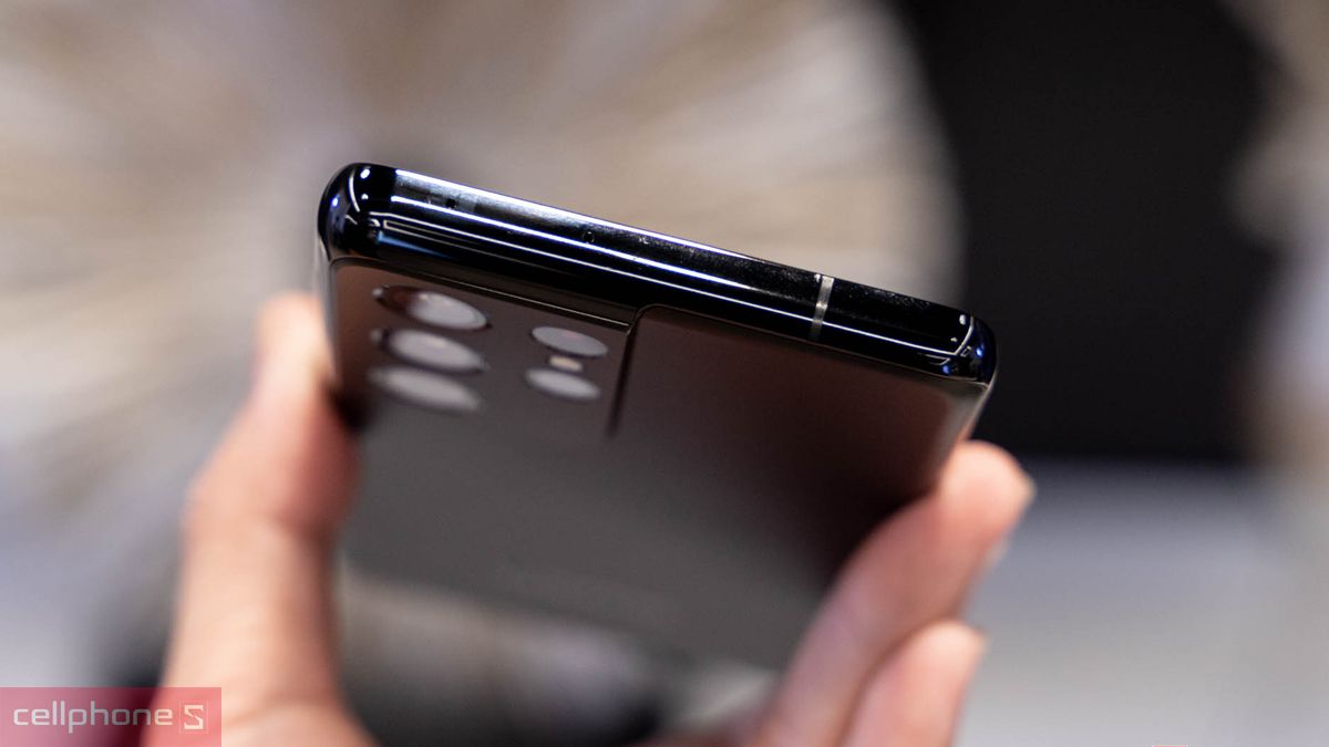 Samsung Galaxy S21 cũ xước cấn