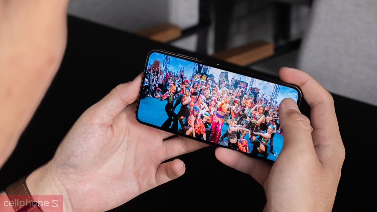 Samsung Galaxy S23 tiêu chuẩn cũ